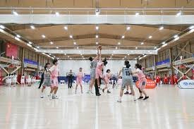 全国春季游泳锦标赛：余依婷收获第二金