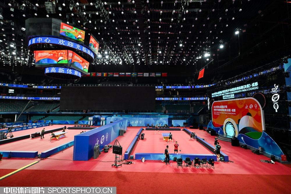 詹姆斯：骑士03年拿到状元签也太巧了吧，我懂这背后的安排