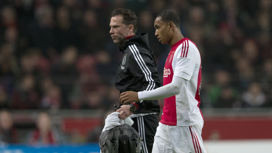 为年轻球员 为年轻球员