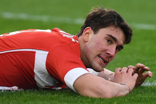 与过人并重 与过人并重